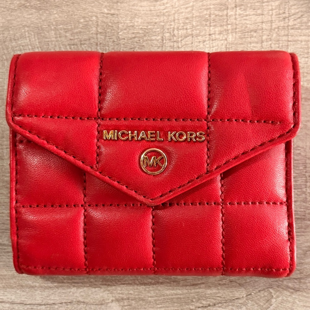 Michael Kors Scarlet Quilted Wallet